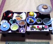[Photo: Buddhist vegetarian dinner at Ichijoin]